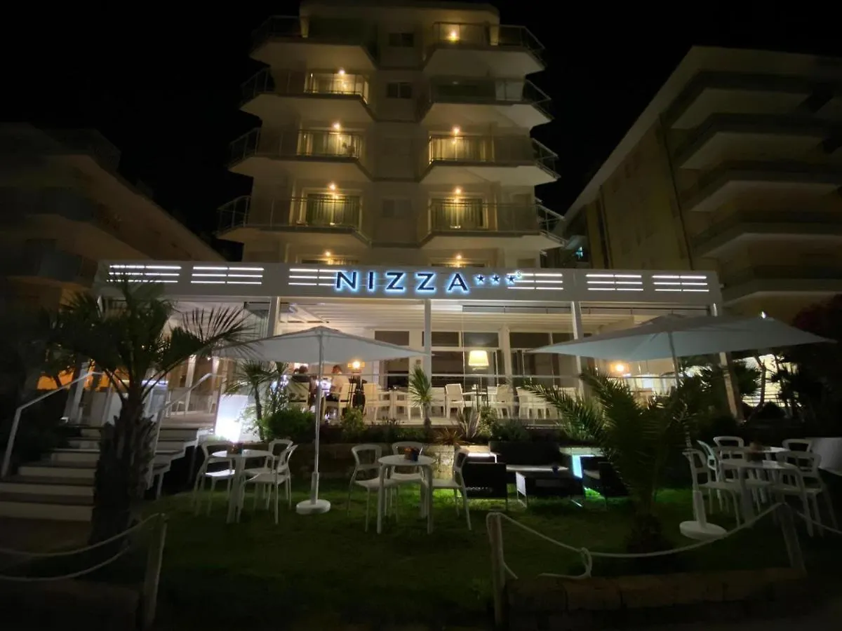 Hotel Nizza Frontemare Superior 3 Stelle Lido di Jesolo