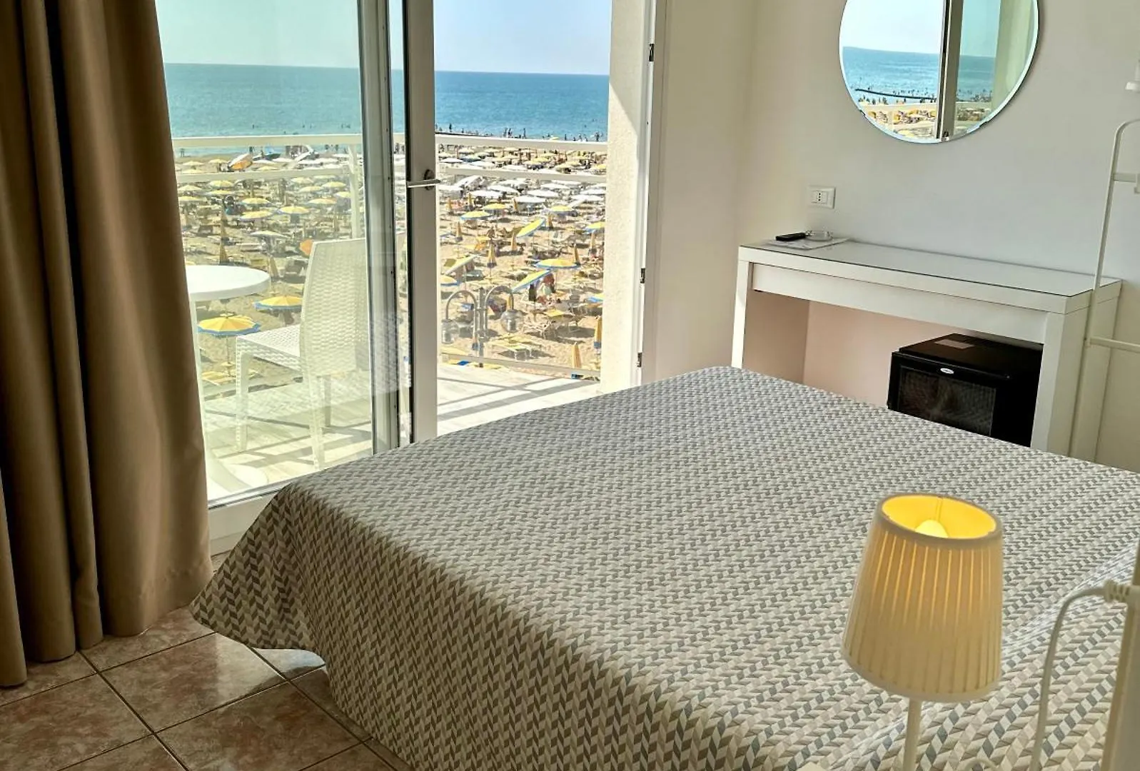 Hotel Nizza Frontemare Superior 3 Stelle Lido di Jesolo