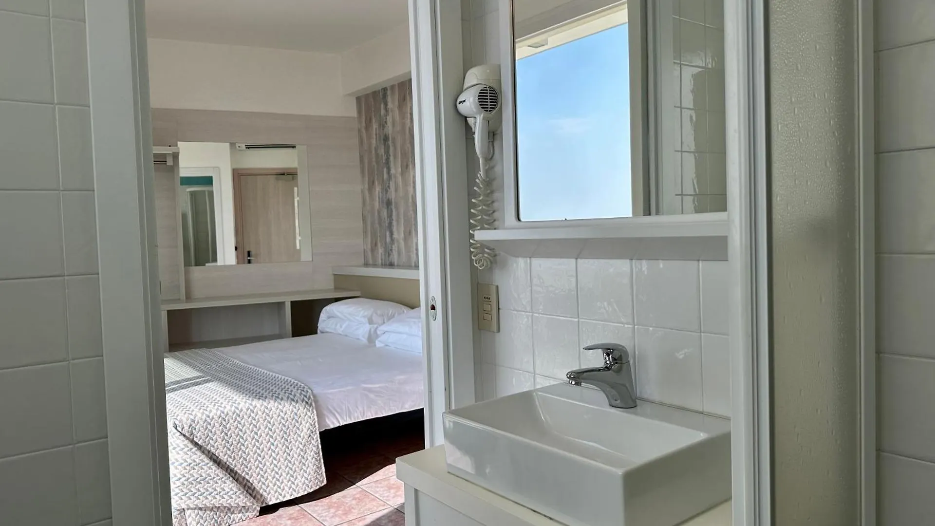 Hotel Nizza Frontemare Superior 3 Stelle Lido di Jesolo