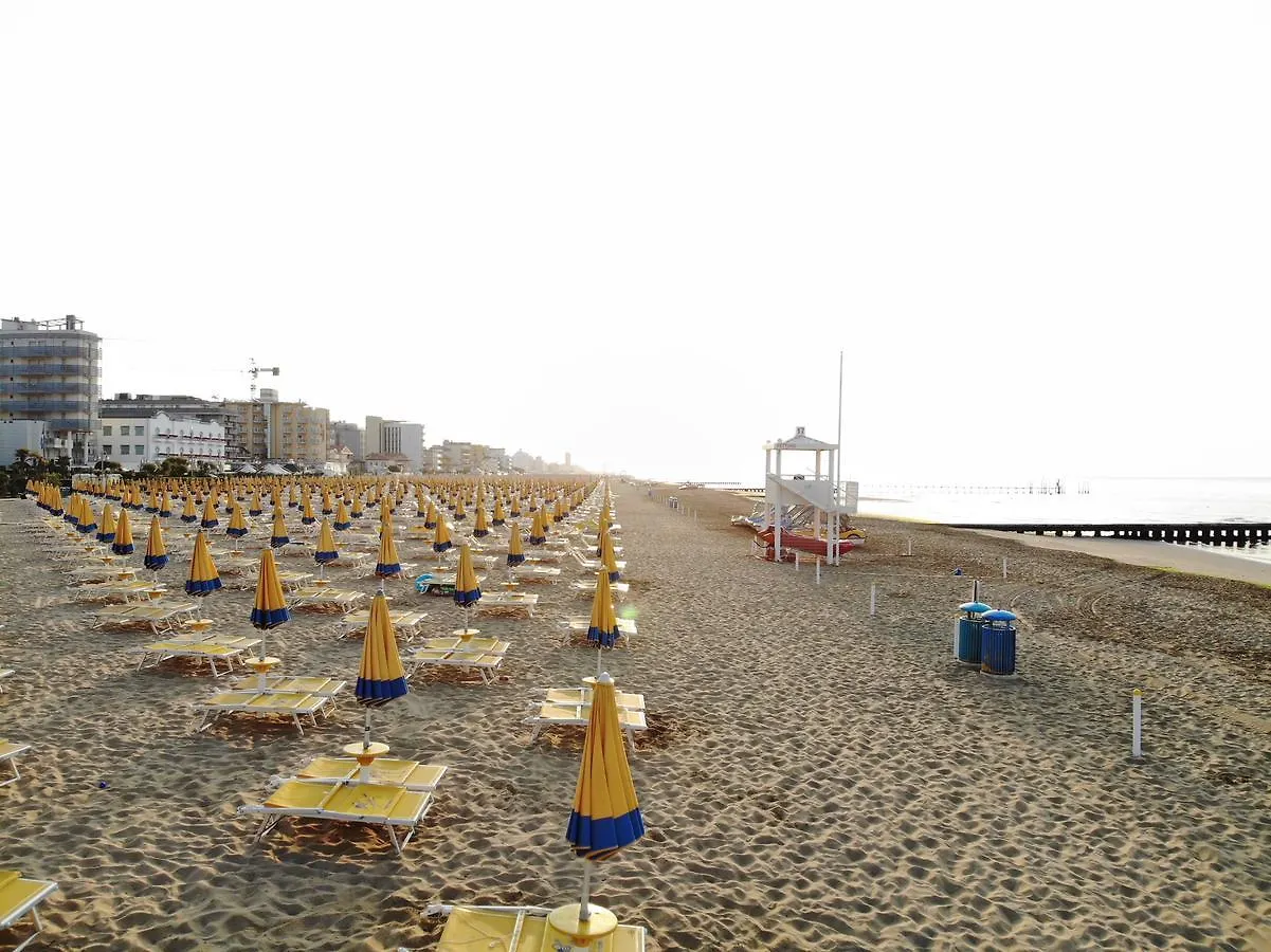 Hotel Nizza Frontemare Superior 3 Stelle Lido di Jesolo