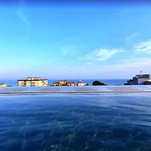 Sunrise Palace Aparthotel