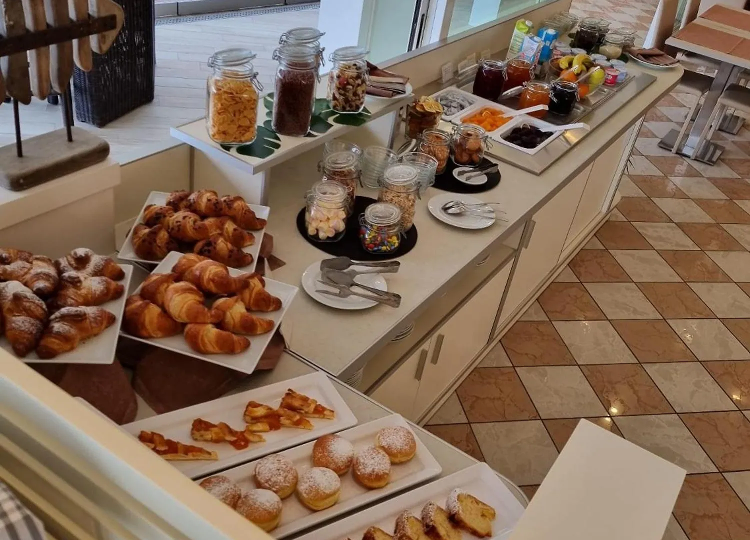 Hotel Nizza Frontemare Superior 3 Stelle Jesolo