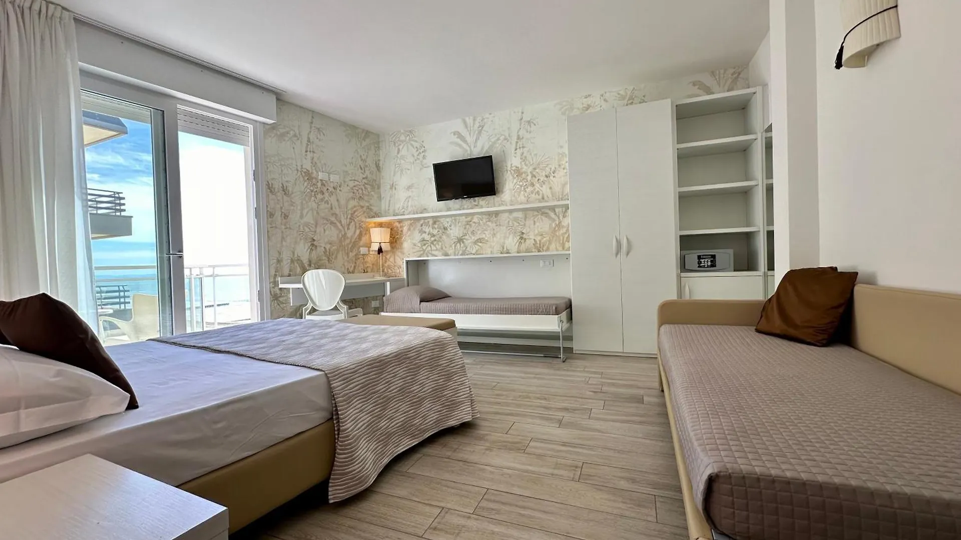 Hotel Nizza Frontemare Superior 3 Stelle Lido di Jesolo