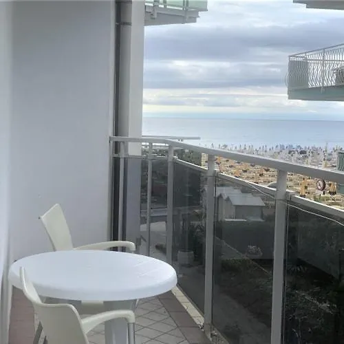 Hotel Nizza Frontemare Superior 3 Stelle Lido di Jesolo 3*,  Itálie