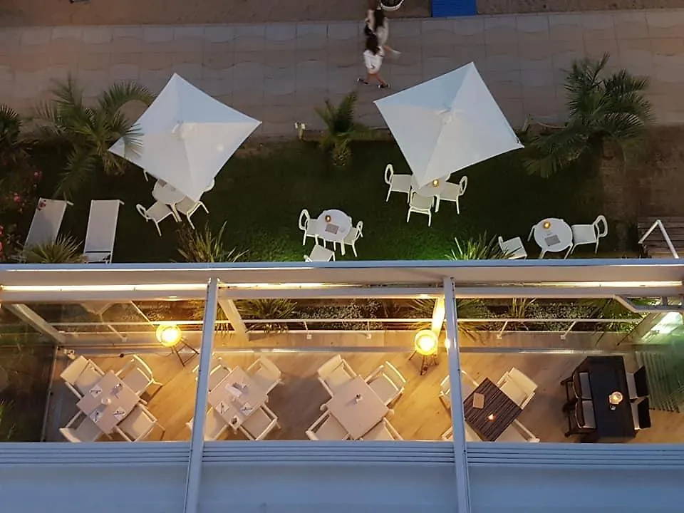 Hotel Nizza Frontemare Superior 3 Stelle Lido di Jesolo 3*,